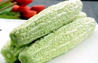 画累了吃瓜,艺术家的悠闲时光